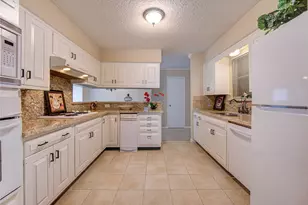 361 Champions Colony III, Houston, TX 77069 - Photo 7