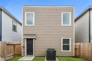 15257 Estrella E, Houston, TX 77073 - Photo 3