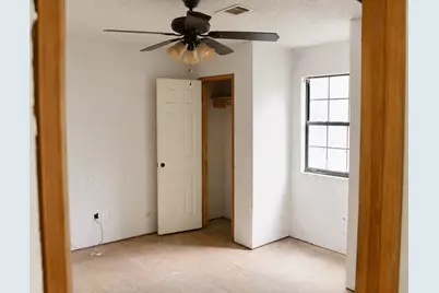 400 Tymel Ln, Cleveland, TX 77328 - Photo 17