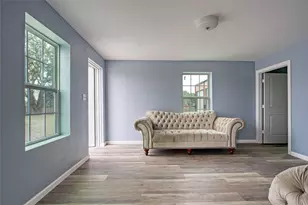 13051 Pleasant Valley Dr, Rosharon, TX 77583 - Photo 9