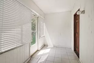 3222 Illinois St, Baytown, TX 77520 - Photo 3