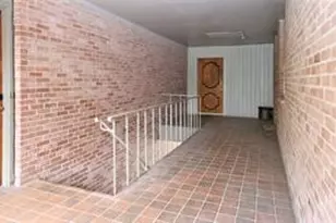 6433 Bayou Glen Rd, Houston, TX 77057 - Photo 15