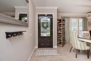 9718 Springmont Dr, Houston, TX 77080 - Photo 11