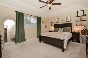 9718 Springmont Dr, Houston, TX 77080 - Photo 27