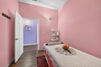 12989 Bellaire Boulevard #7, Houston, TX 77072 - Photo 17