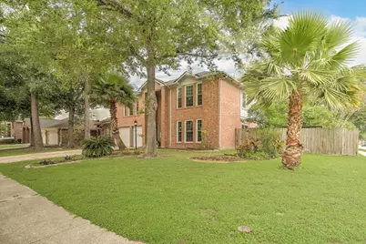3927 Village Well Drive, Humble, TX 77396 - Photo 5