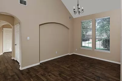 19 Patina Pines Place, The Woodlands, TX 77381 - Photo 7