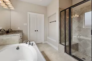 6510 Brady Springs Ct, Sugar Land, TX 77479 - Photo 17