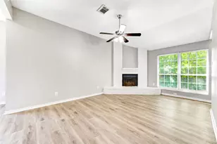 15814 Murrelet Ct, Humble, TX 77396 - Photo 5