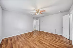9666 Windswept Ln, Houston, TX 77063 - Photo 25