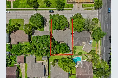 9666 Windswept Lane, Houston, TX 77063 - Photo 35