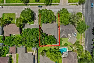9666 Windswept Ln, Houston, TX 77063 - Photo 35