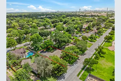 9666 Windswept Lane, Houston, TX 77063 - Photo 33