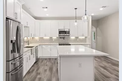 3613 Pecan Drive, Bacliff, TX 77518 - Photo 5