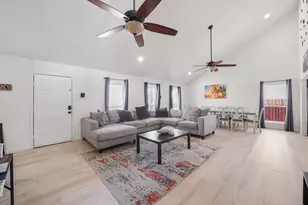 8007 Beluche Dr, Galveston, TX 77551 - Photo 7