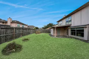 12318 Glenmeadow Dr, Stafford, TX 77477 - Photo 23