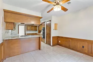 3339 Three Pines Dr, Houston, TX 77339 - Photo 7