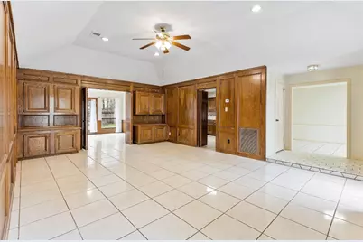 3339 Three Pines Drive, Houston, TX 77339 - Photo 5