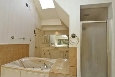 3339 Three Pines Drive, Houston, TX 77339 - Photo 15