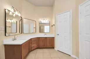 20011 Rosswood Ln, Spring, TX 77388 - Photo 17