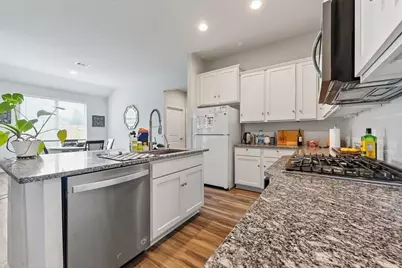 12503 Beddington Ct, Tomball, TX 77375 - Photo 11