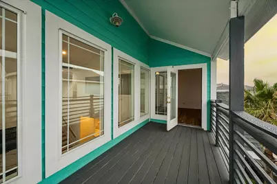 407 Isles End Road, Tiki Island, TX 77554 - Photo 9