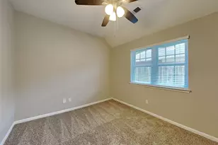 7031 Echo Pines Dr, Humble, TX 77346 - Photo 13