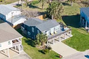 4211 Surf Dr, Galveston, TX 77554 - Photo 37