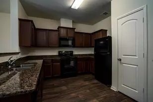 212 Autumn Berry Ln, Brookshire, TX 77423 - Photo 3