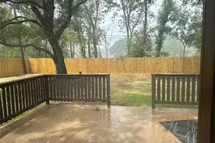 5316 Tanglebriar Dr, Dickinson, TX 77539 - Photo 15