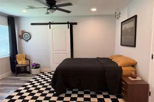 5316 Tanglebriar Dr, Dickinson, TX 77539 - Photo 11