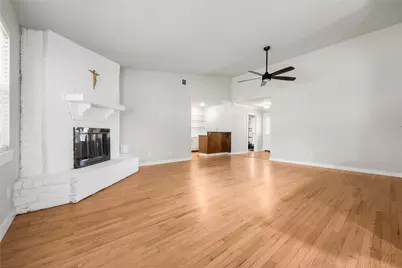 9730 Wickenburg Drive, Houston, TX 77031 - Photo 9