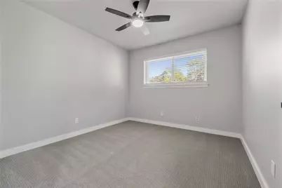 9730 Wickenburg Drive, Houston, TX 77031 - Photo 7