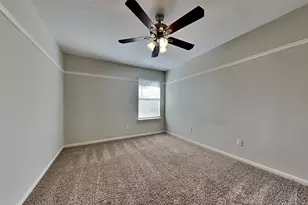 1810 Telkwa Dr, Spring, TX 77386 - Photo 15