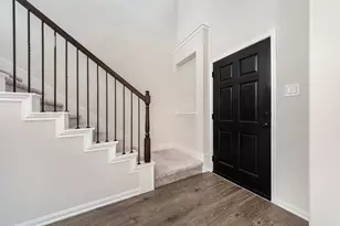233 Crestview Dr, West Columbia, TX 77486 - Photo 3