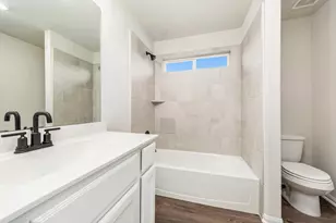 233 Crestview Dr, West Columbia, TX 77486 - Photo 15