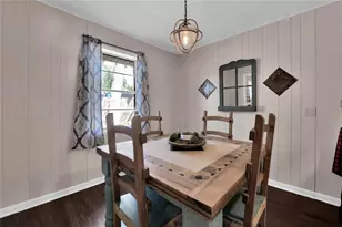 2108 Eaves Dr, Baytown, TX 77520 - Photo 11