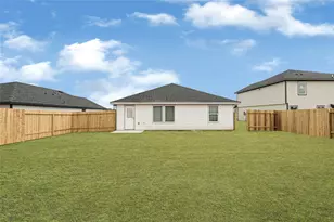 2304 Perdido Bay Ln, Sealy, TX 77474 - Photo 23