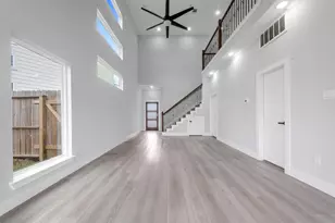 9202 Buffum St, Houston, TX 77051 - Photo 5