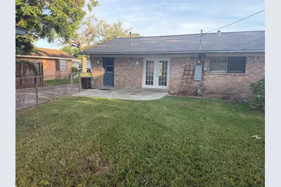 10106 Antrim Lane, La Porte, TX 77571 - Photo 15
