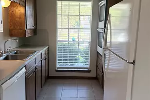 10106 Antrim Ln, La Porte, TX 77571 - Photo 5