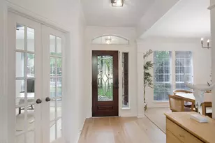 11 Barlow Ct, The Woodlands, TX 77382 - Photo 13