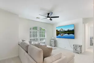 11 Barlow Ct, The Woodlands, TX 77382 - Photo 29