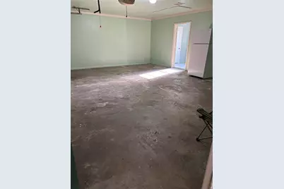 700 E Hunnicutt Street, Baytown, TX 77520 - Photo 15