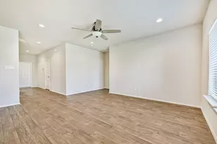 11422 34th Ave N, Texas City, TX 77591 - Photo 11