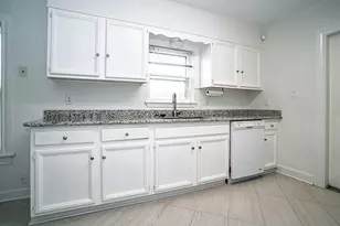 2202 South Blvd, Houston, TX 77098 - Photo 13