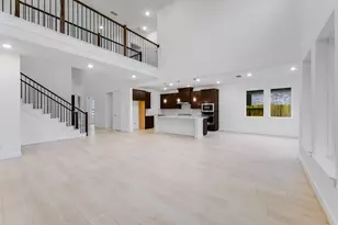 2220 Lila Sky Ln, Friendswood, TX 77546 - Photo 5