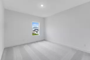 2220 Lila Sky Ln, Friendswood, TX 77546 - Photo 11