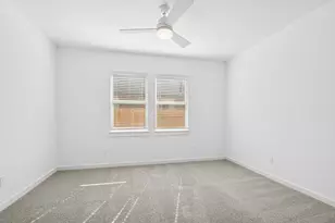 14226 Hay Mdw Ln, Needville, TX 77461 - Photo 5