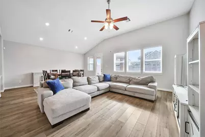 8923 Jasper Lake Drive, Cypress, TX 77433 - Photo 13